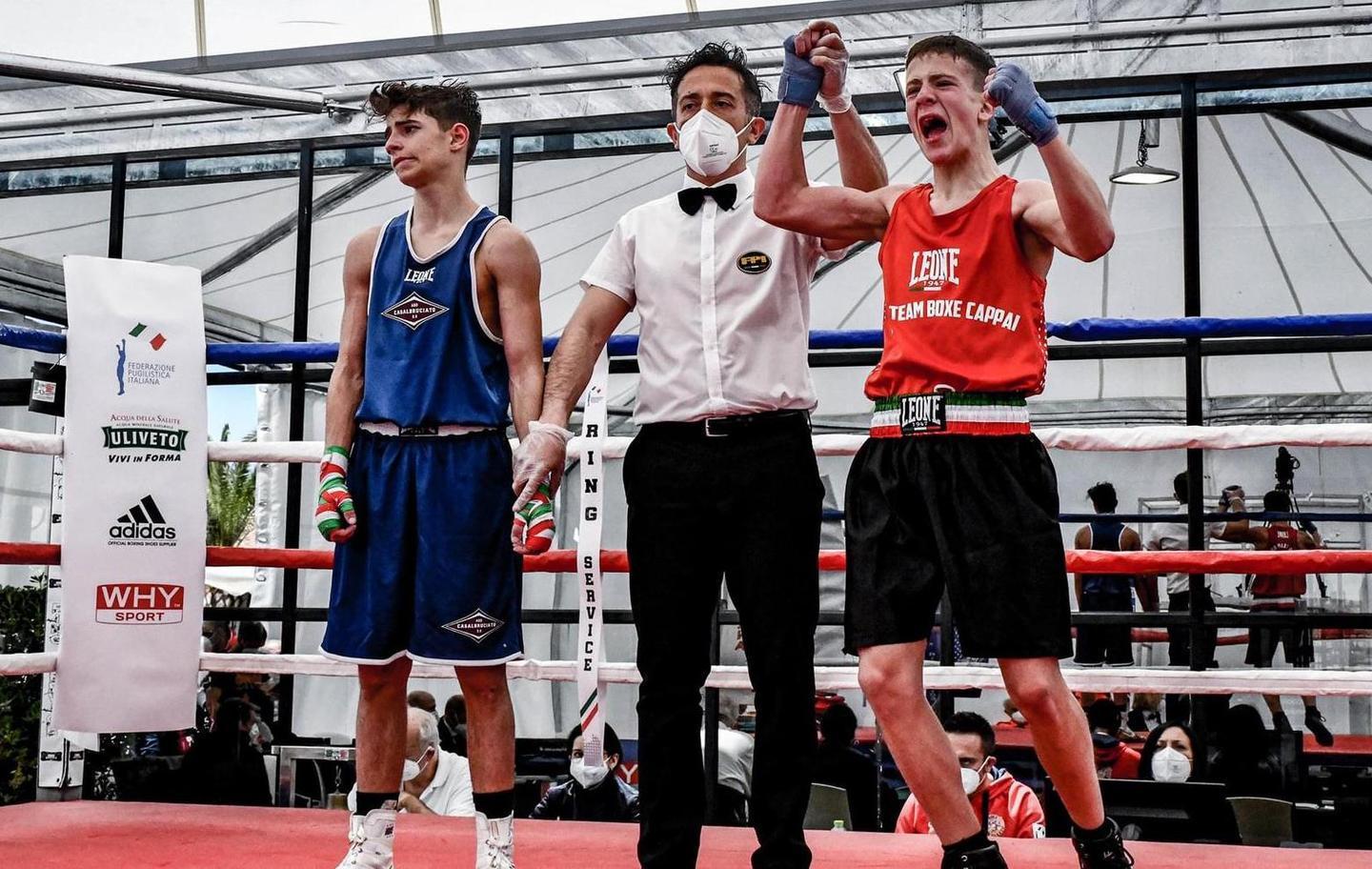 Simone Maccioni vince a Roseto il torneo di boxe Alberto Mura