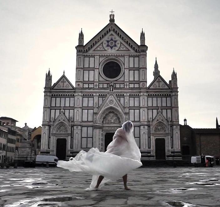 Al cinema “Firenze sotto vetro” il documentario nella città vuota