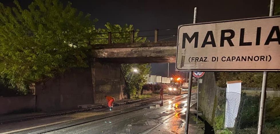 Semaforo diurno al cantiere aperto in viale Europa 