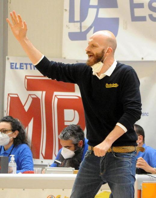 Vietato fidarsi di Oleggio I piemontesi vogliono uscire da un periodo nero