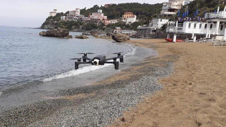 Il drone per definire il ripascimento nella baia