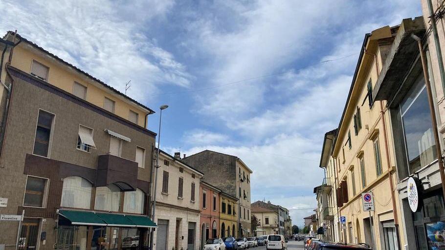 Pontedera, un tratto di via Veneto a senso unico, arriva l’ok