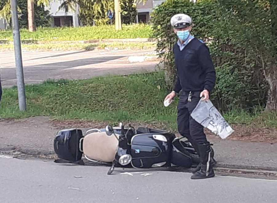 Scontra auto-scooter Un giovane finisce all’ospedale di Cona