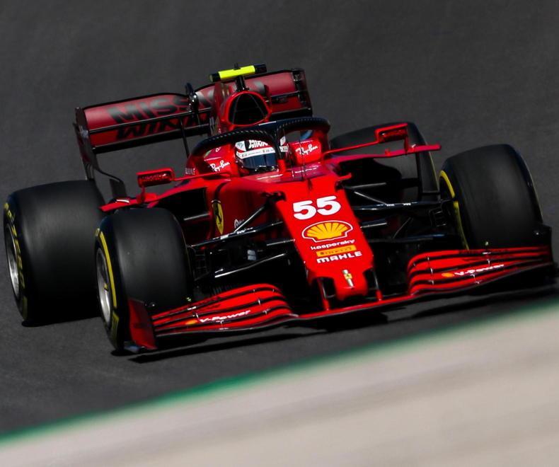La Mercedes si prende la scena nelle libere La Ferrari pensa positivo 