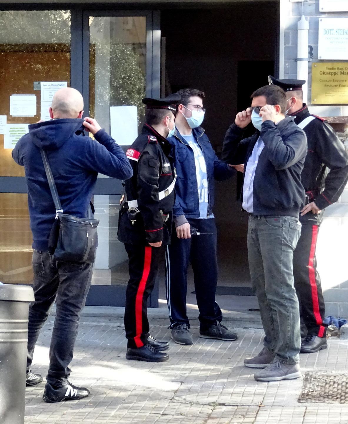 Accoltellata dal marito: è fuori pericolo