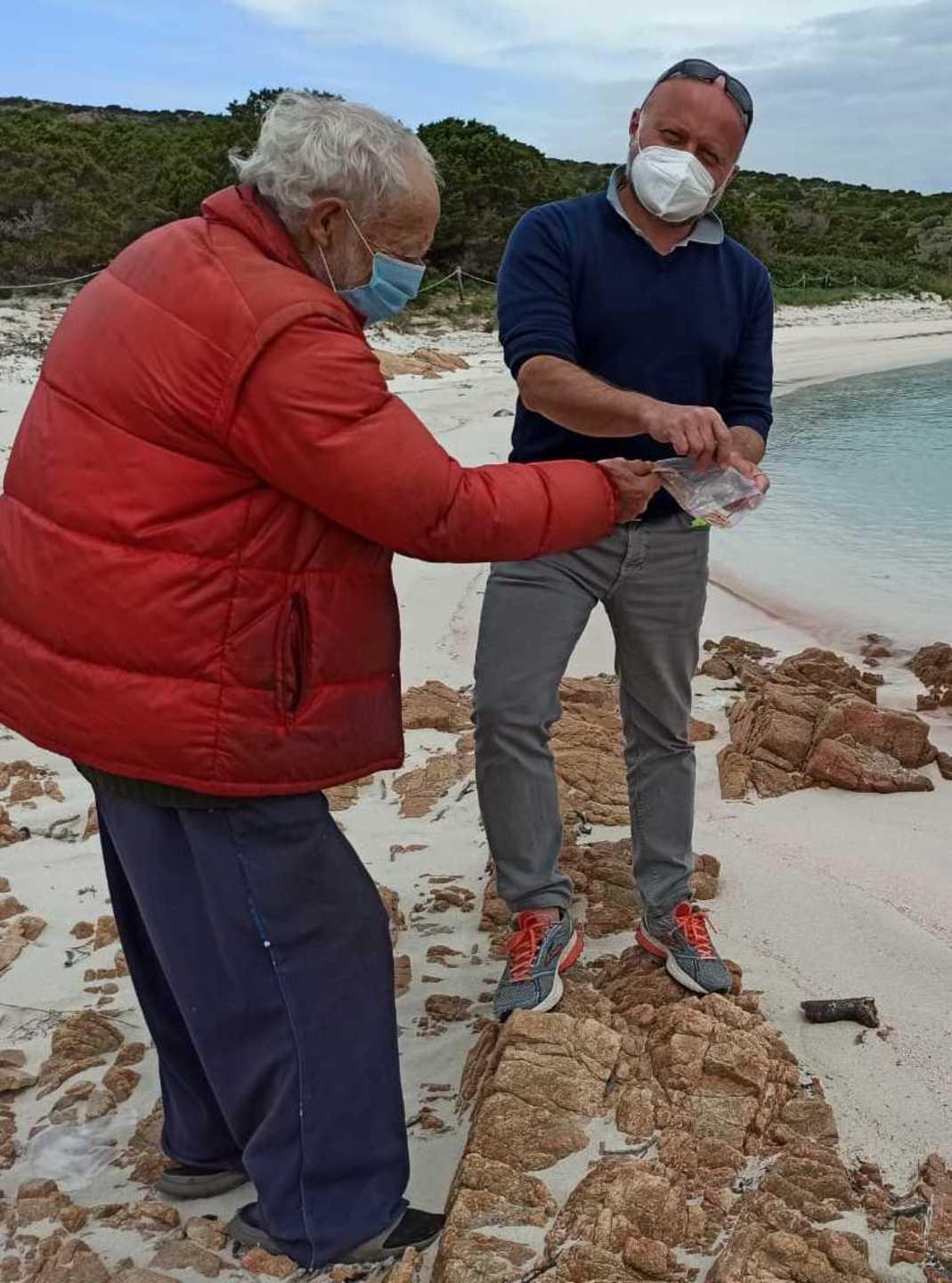 Budelli, l’ex custode fa pace con il Parco sulla Spiaggia rosa 