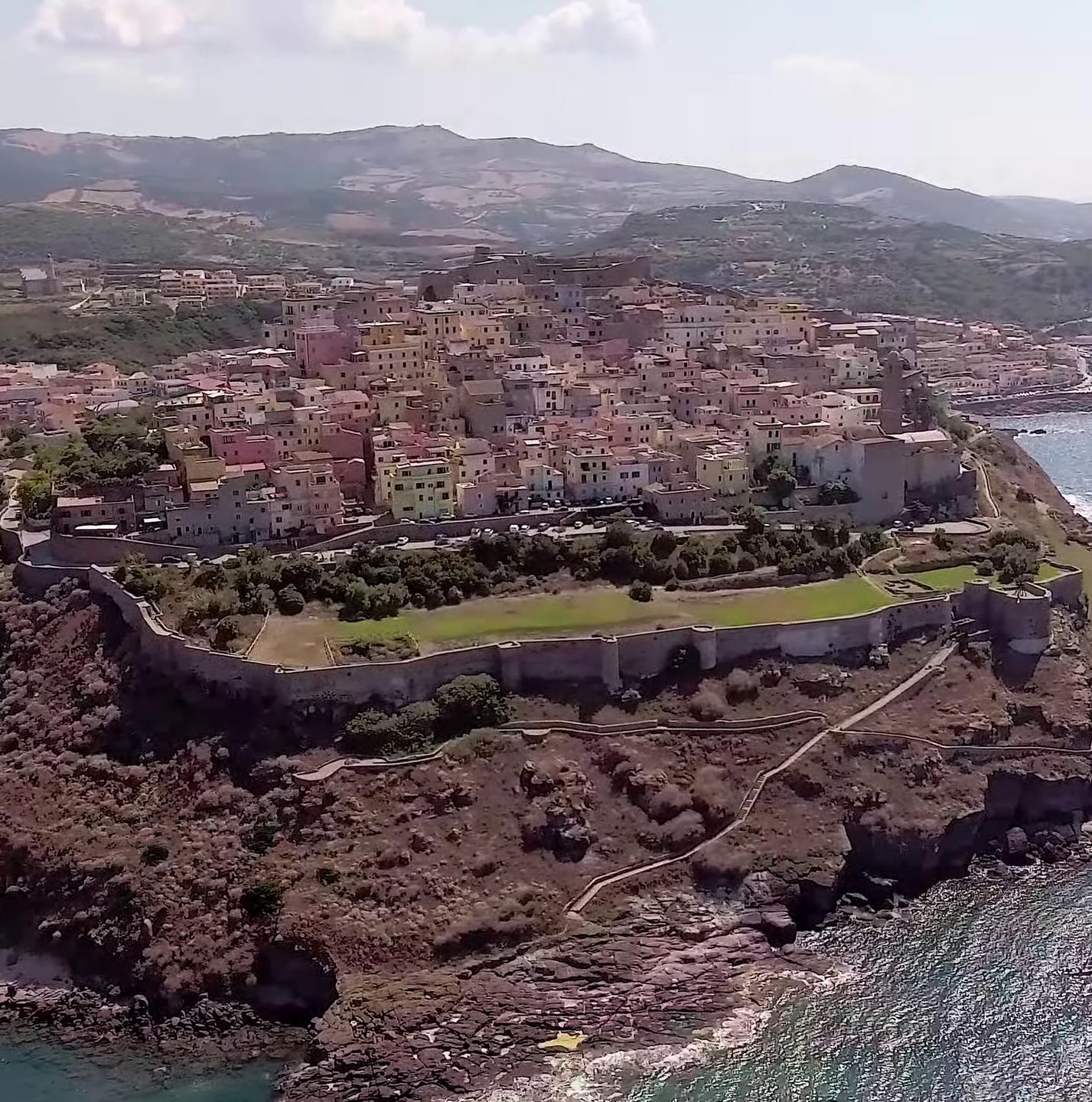 La Sirenetta in scena a Castelsardo 