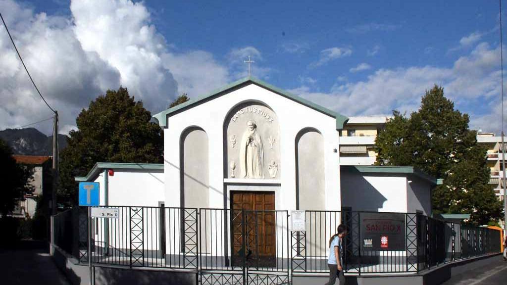 Negozianti al collasso aiutati dalla Caritas