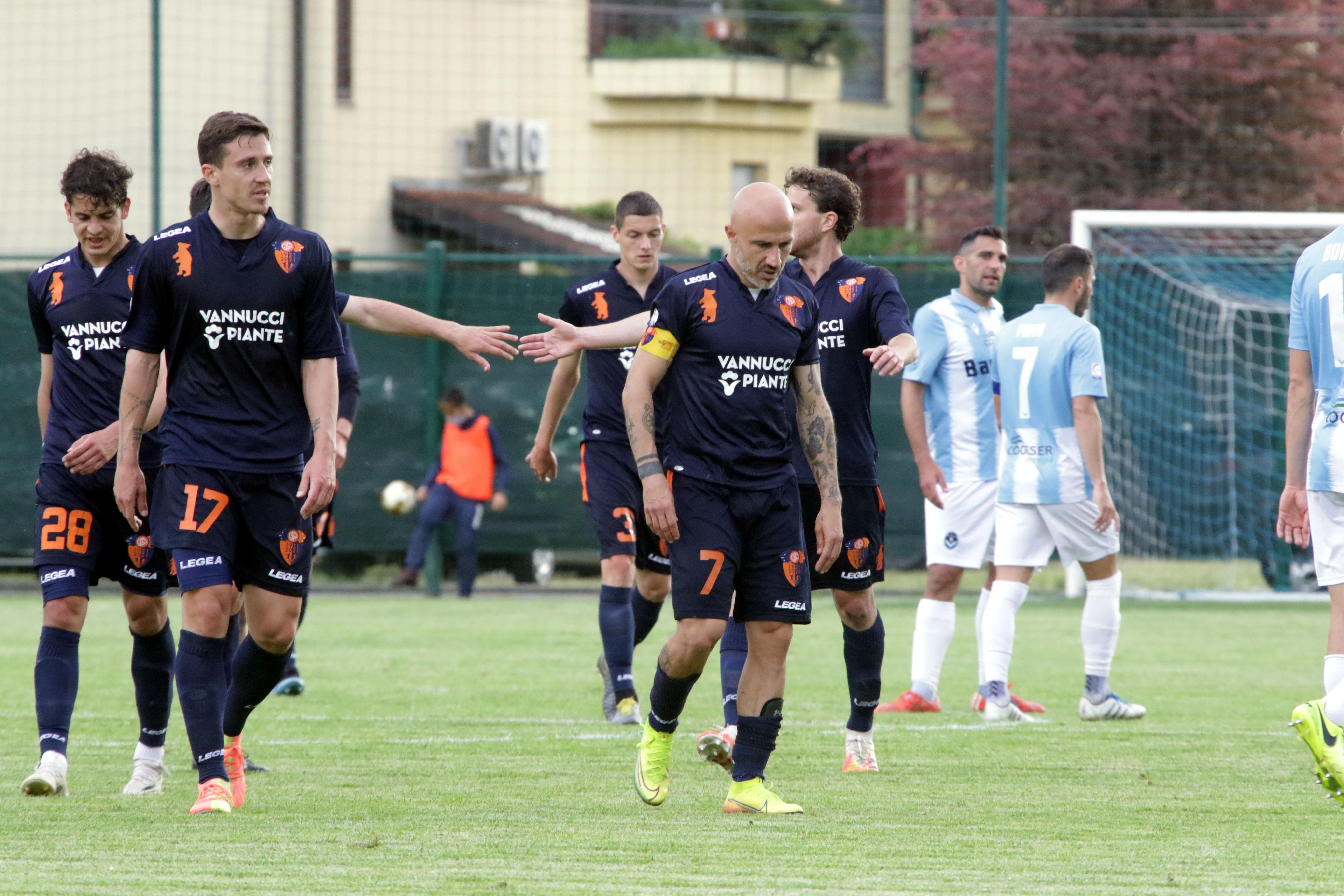 Valiani e l'amarezza degli arancioni per la retrocessione in serie D