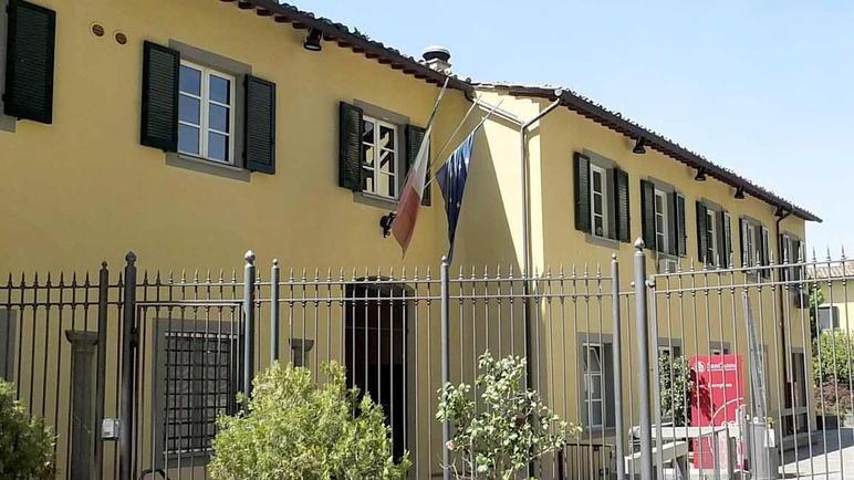 Scuola Sant'Anna, lo studente espulso per stalking ora chiede i danni