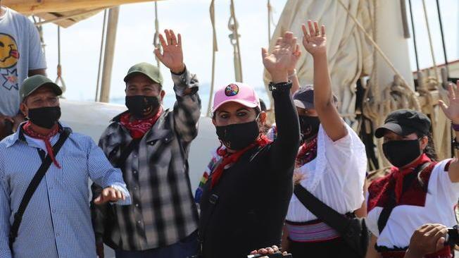 Messico: delegazione zapatista salpa per 'invadere' Europa