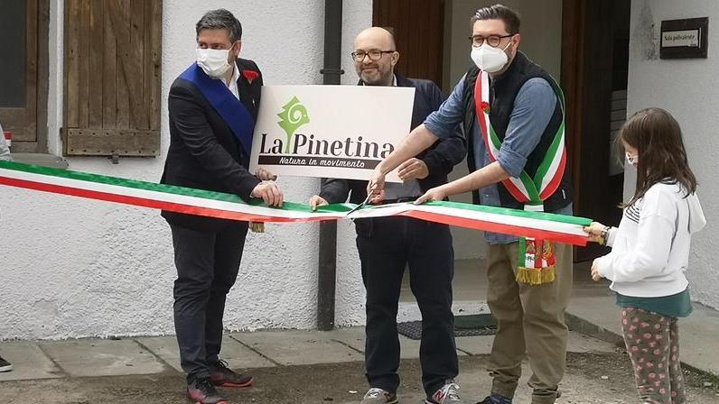 Vezzano, la Pinetina presa d’assalto nel giorno della riapertura