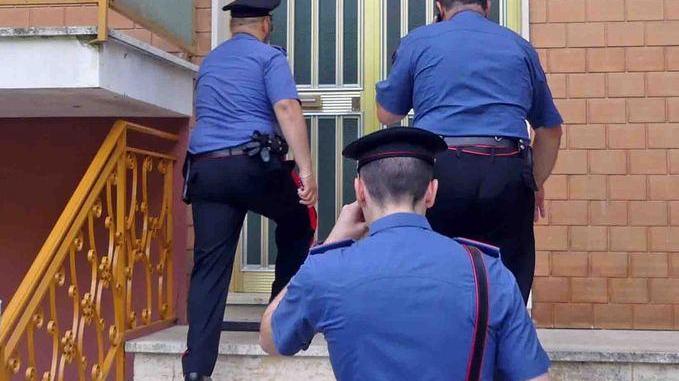 Finti carabinieri hanno messo a segno un furto a Bibbiano. Ora indagano i veri carabinieri (foto archivio)