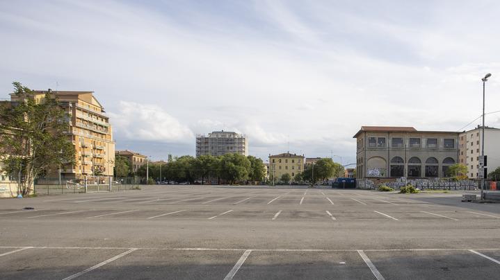Modena, parcheggio ex Amcm: l’Albinelli affila le armi «Subito l’alternativa»