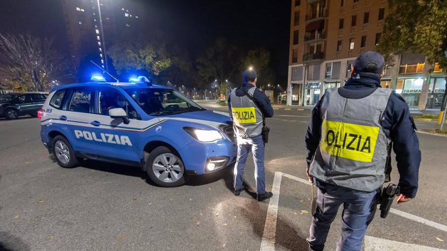 Anziana fermata alla cassa: ho fame e non ho soldi Spesa pagata dagli agenti