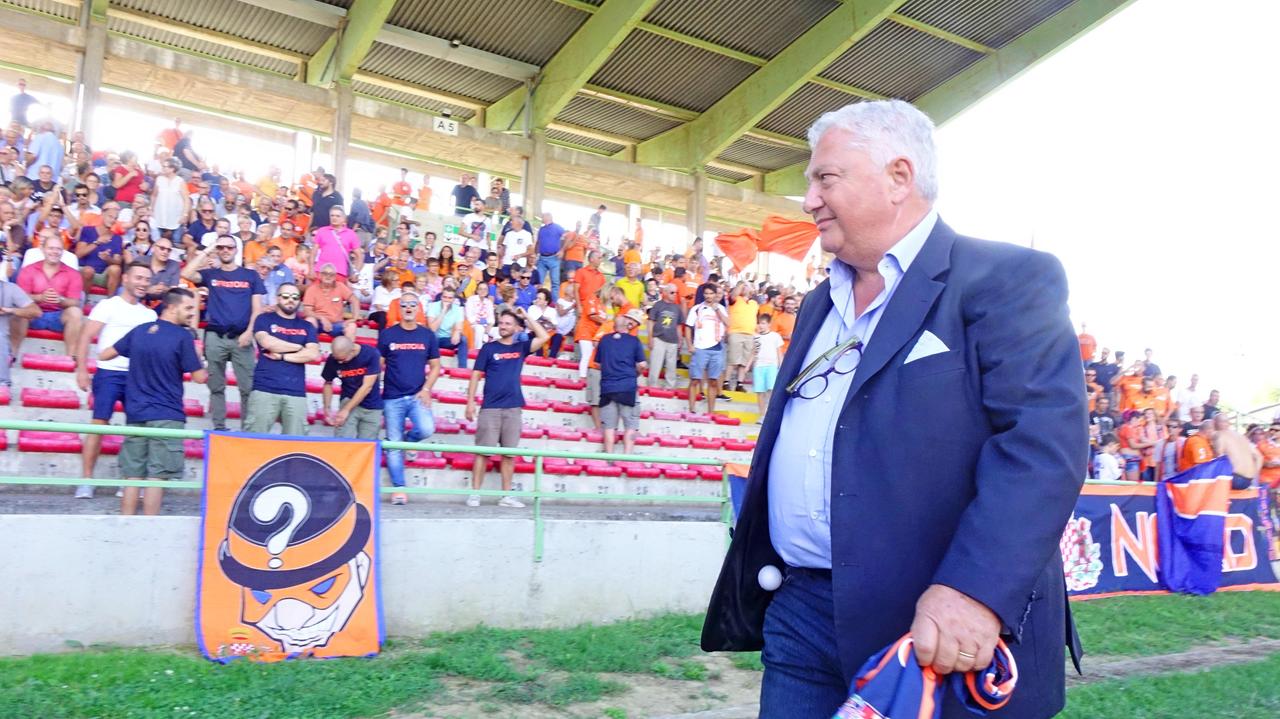 Il presidente dell’Us Pistoiese, Orazio Ferrari allo stadio Melani