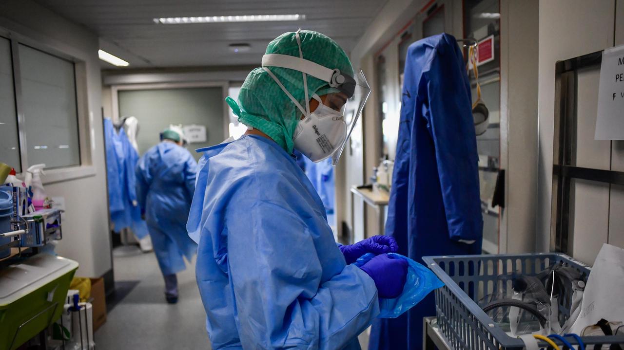 Covid nel Modenese/ Bilancio settimanale: calano positivi, ricoveri e indice di positività