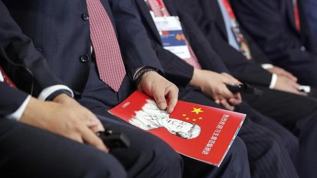 L'Ue congela l'accordo sugli investimenti con la Cina