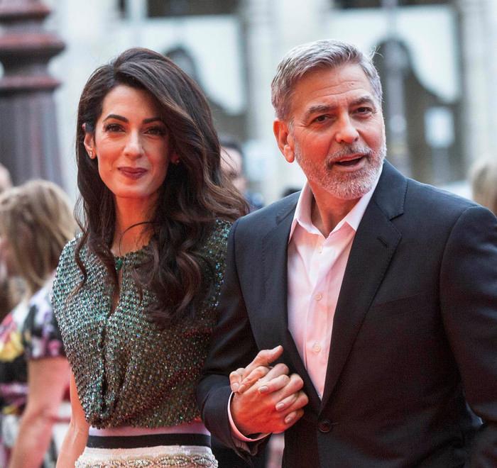 Clooney, 60 anni, innamorato pazzo «Ho vinto alla lotteria sposando Amal»
