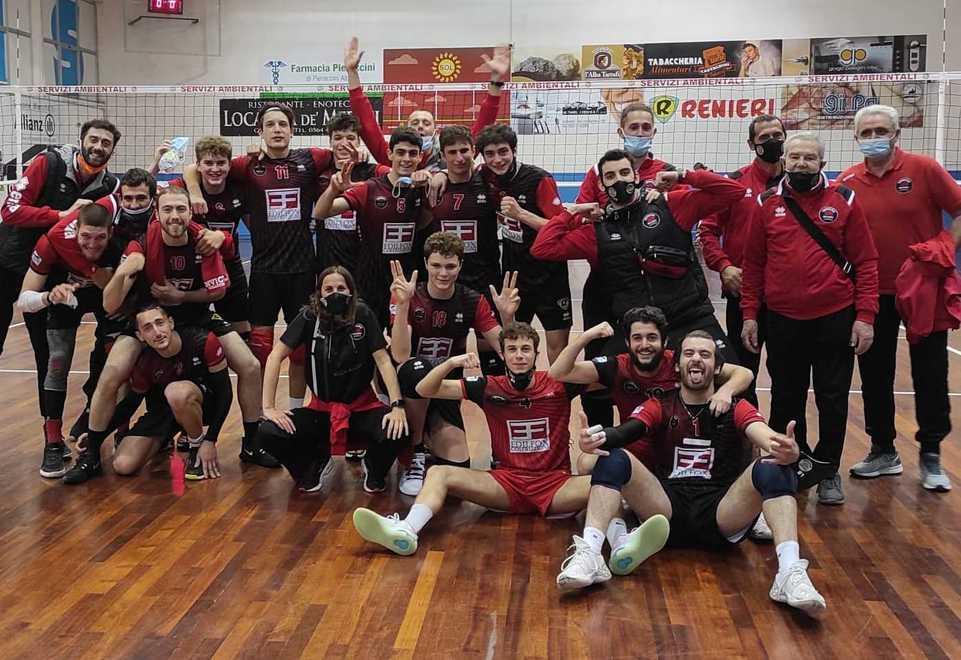L’Invicta parte col piede giusto Basta un’ora per matare Carrara 