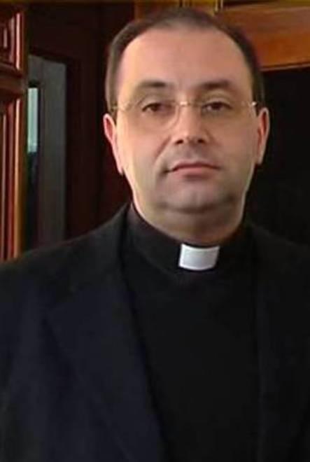 «Mai subìto avance sessuali da parte di don Marrese»