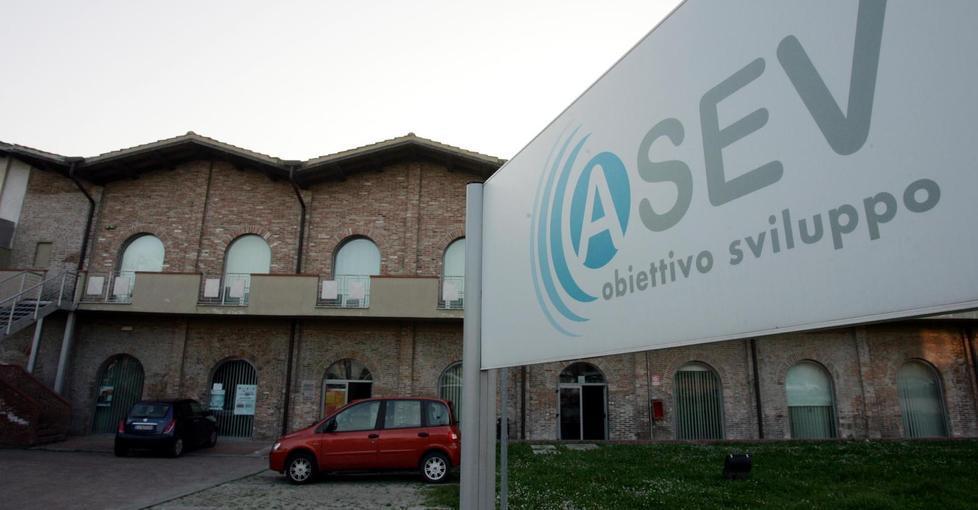 Pochi vanno a lezione per colpa del virus Asev: «Peccato perché il 70% trova posto»