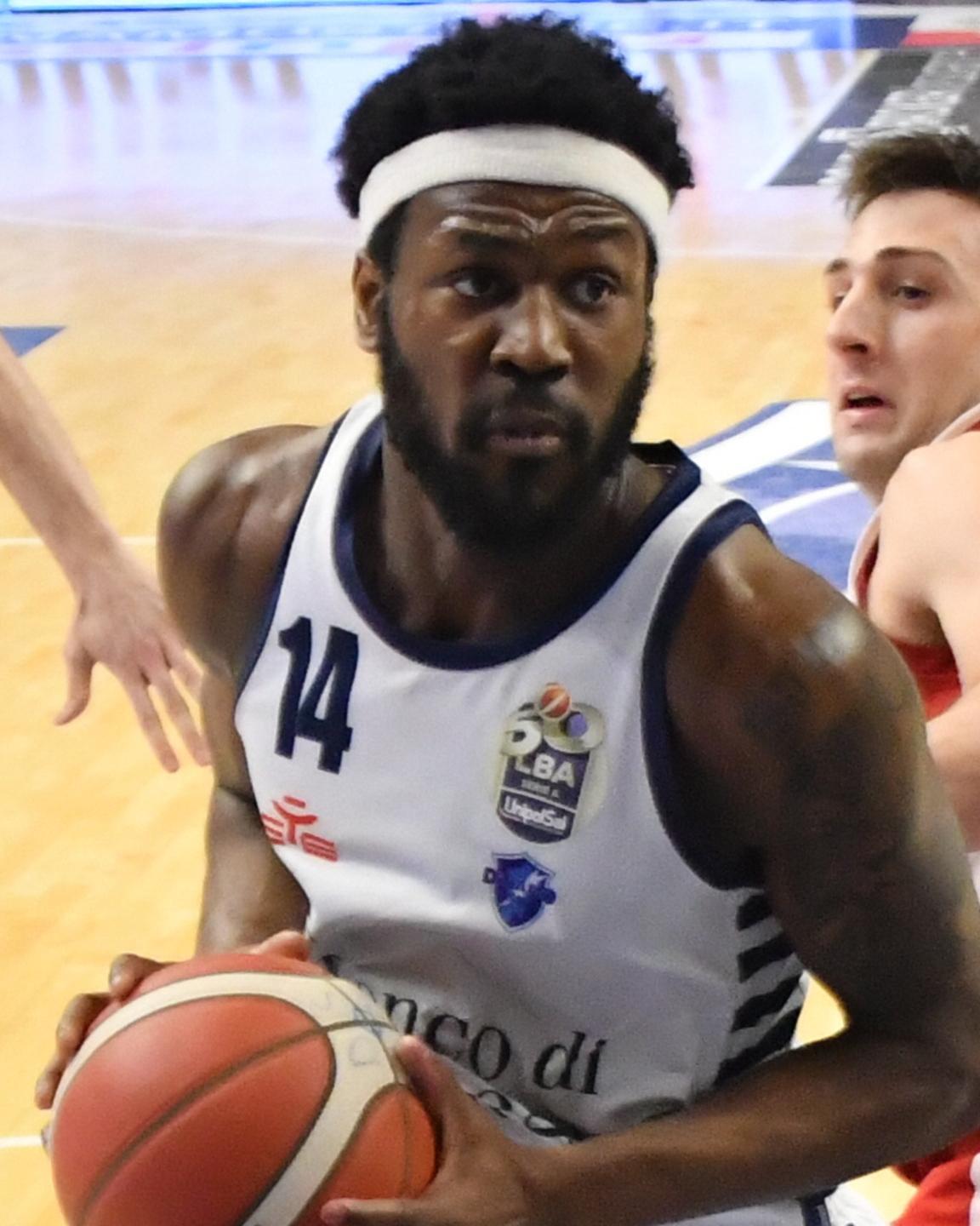 Basket, Dinamo in marcia verso Brindisi