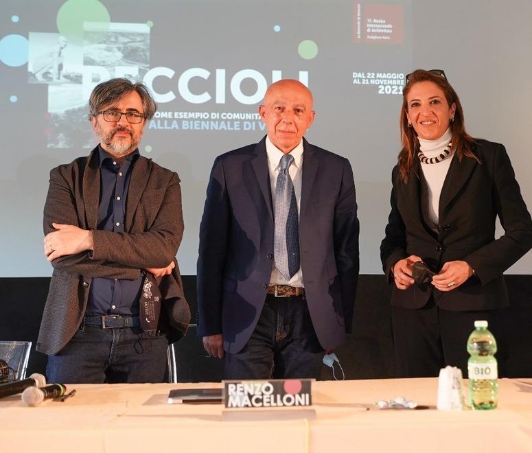 Da sinistra Alessandro Melis, Renzo Macelloni e Arianna Fabri