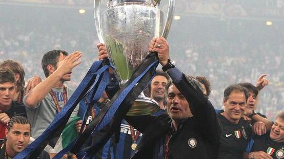 Roma si incendia ancora: non è Nerone, è Mourinho «Un sogno, non svegliateci»