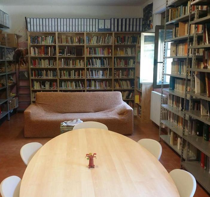 A “Il Giardino degli Elefanti” “L’arsenale dalle porte strette” 