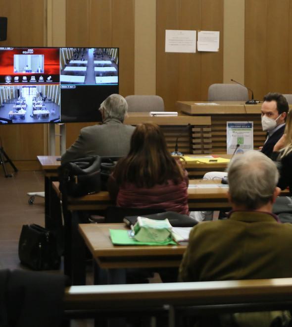 Affidi, il giudice ammette le intercettazioni. Lette in aula le chat tra le assistenti sociali 