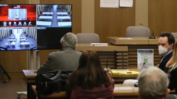 Affidi, il giudice ammette le intercettazioni. Lette in aula le chat tra le assistenti sociali