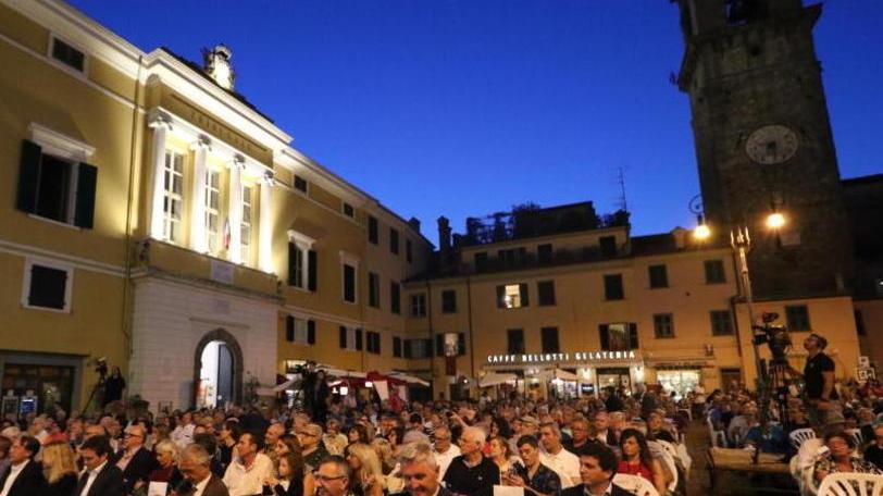 Pontremoli in finale per essere nominata Capitale italiana del libro