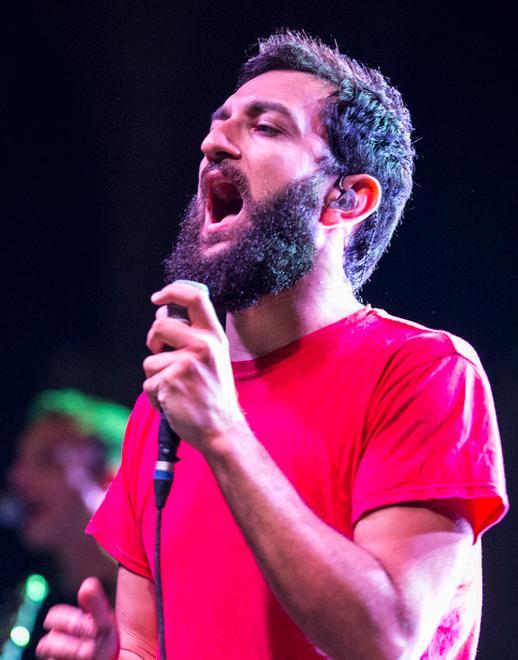 Vasco Brondi riparte con una metamorfosi intima e poetica 