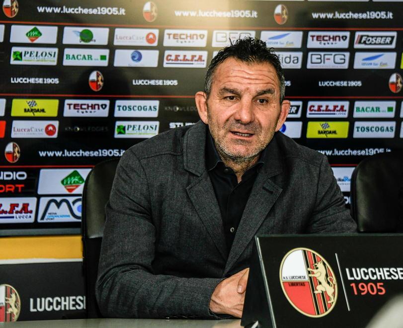 Lucchese, la retrocessione in D azzera i contratti dei calciatori professionisti 