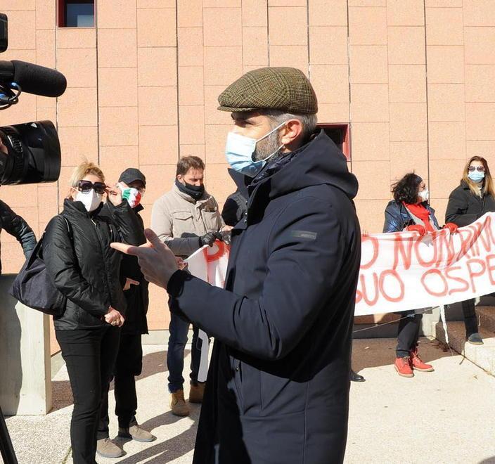 Nervi tesi, incontri mancati E le risposte attese non ci sono 