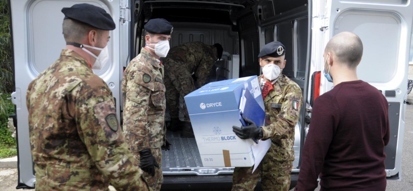 Vaccini più veloci con le unità mobili, nell'Isola 65-75 mila dosi in arrivo ogni 7 giorni