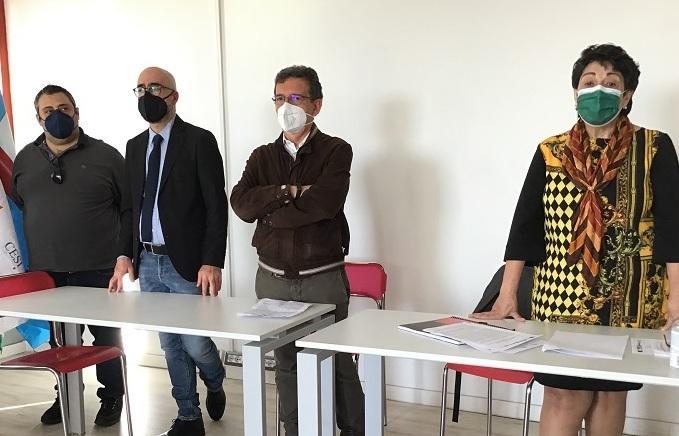 La scuola pensa già al futuro E Modena guida la protesta 