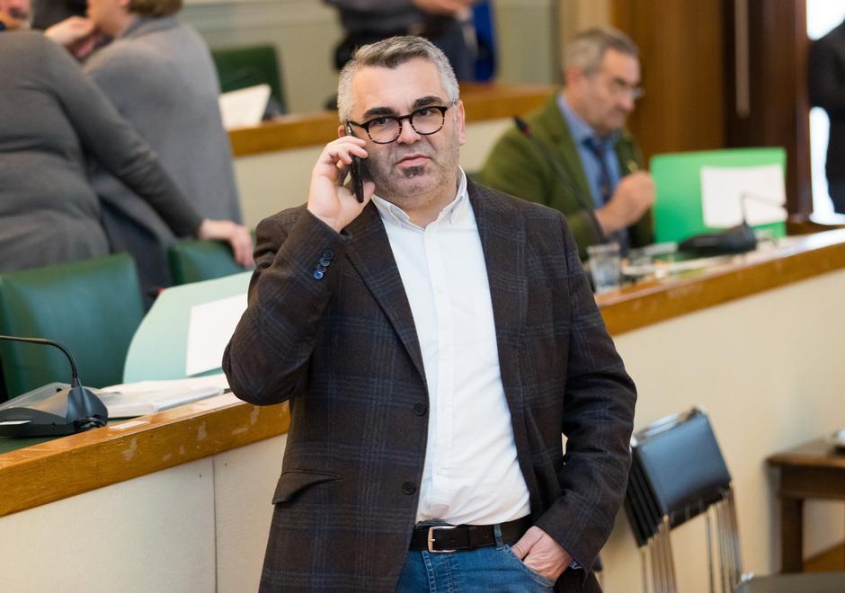 Presunte pressioni del vicesindaco alla Cidas. Via all’inchiesta per tentata concussione 