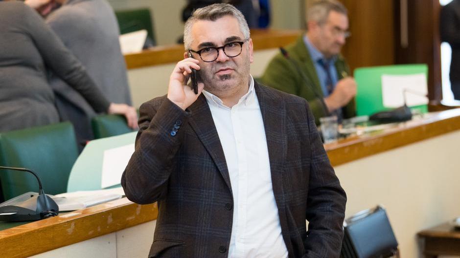 Presunte pressioni del vicesindaco alla Cidas. Via all’inchiesta per tentata concussione