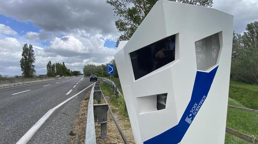 Fi-Pi-Li: subito riaccesi i due autovelox vandalizzati. E sono in arrivo 6 apparecchi anti-ricorsi