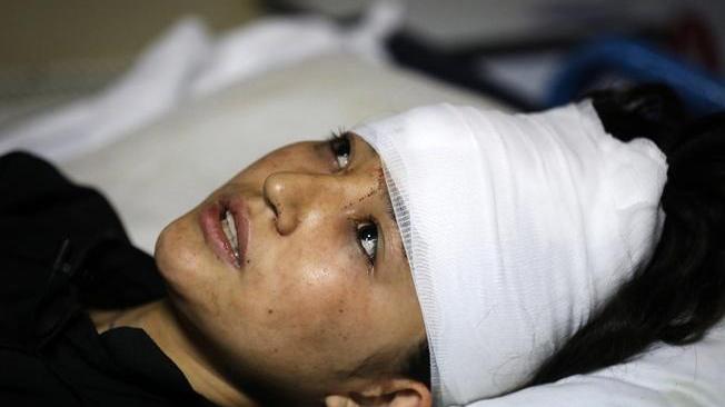 Autobomba a Kabul, almeno 55 morti, è strage studentesse