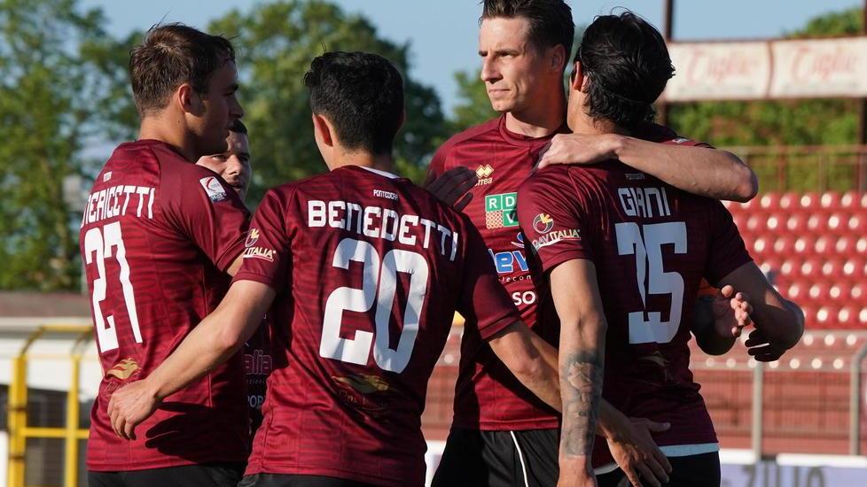 Il Pontedera spinto pure da Caponi senior