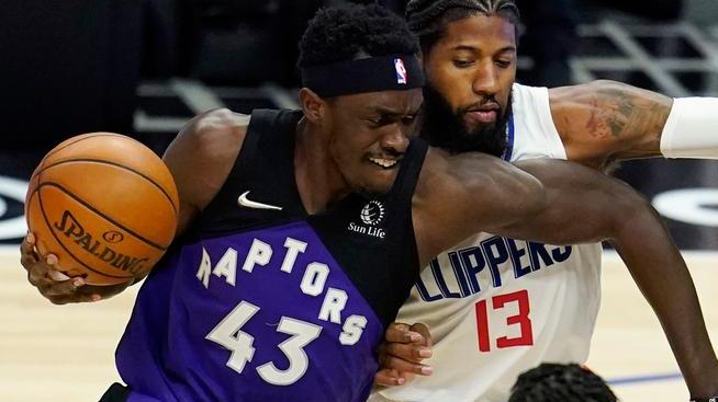 Gallinari c’è, Atlanta stecca I Clippers stroncano i Lakers nel derby di Los Angeles