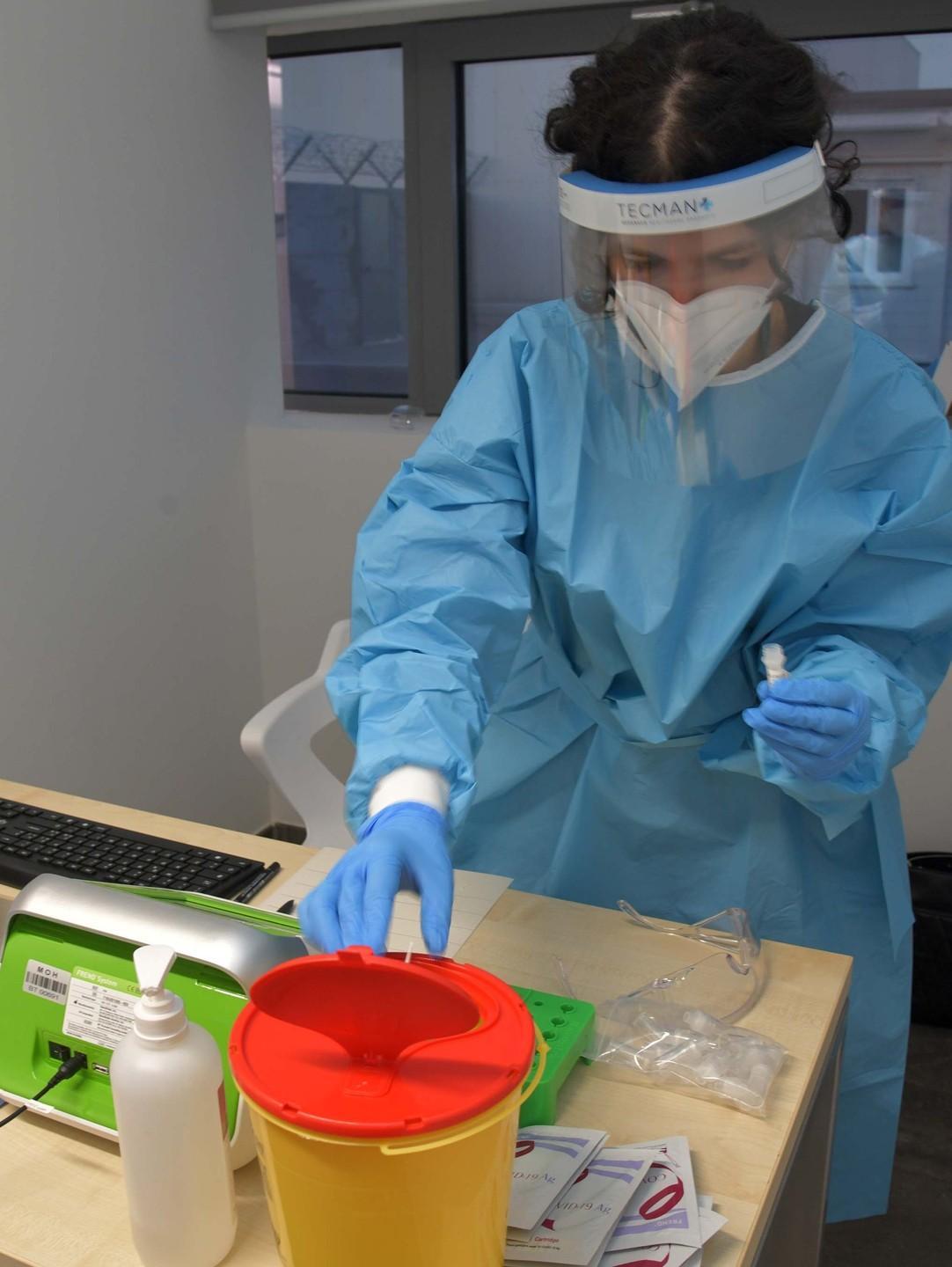 Scuola media, didattica a distanza 