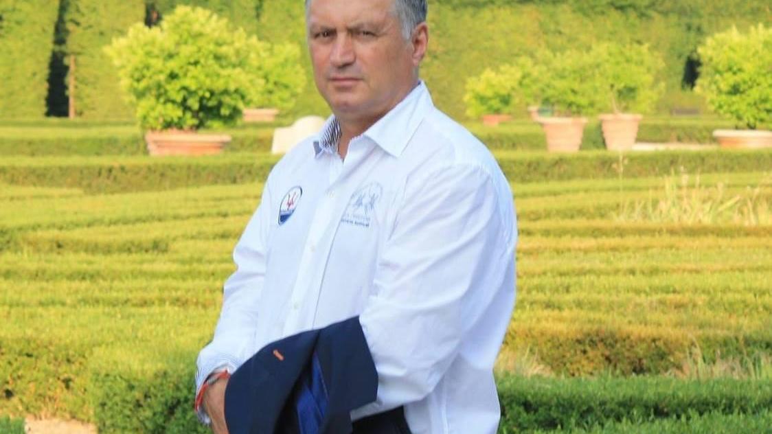 Mario Bastiani, il parrucchiere morto a 64 anni all'ospedale di Cecina