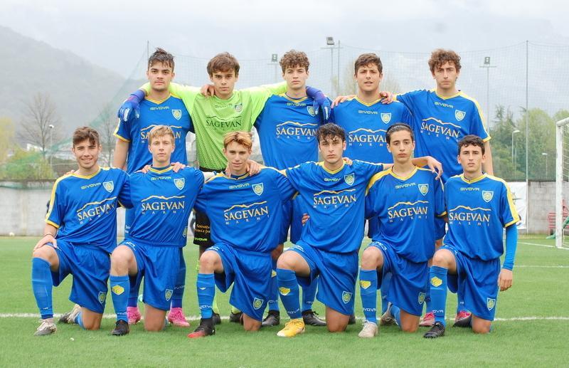 Gli azzurrini premono ma non sfondano la barriera Pontedera