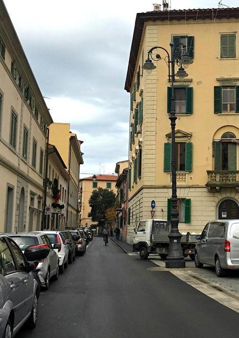 Piattaforma in via Mayer Occhio ai divieti