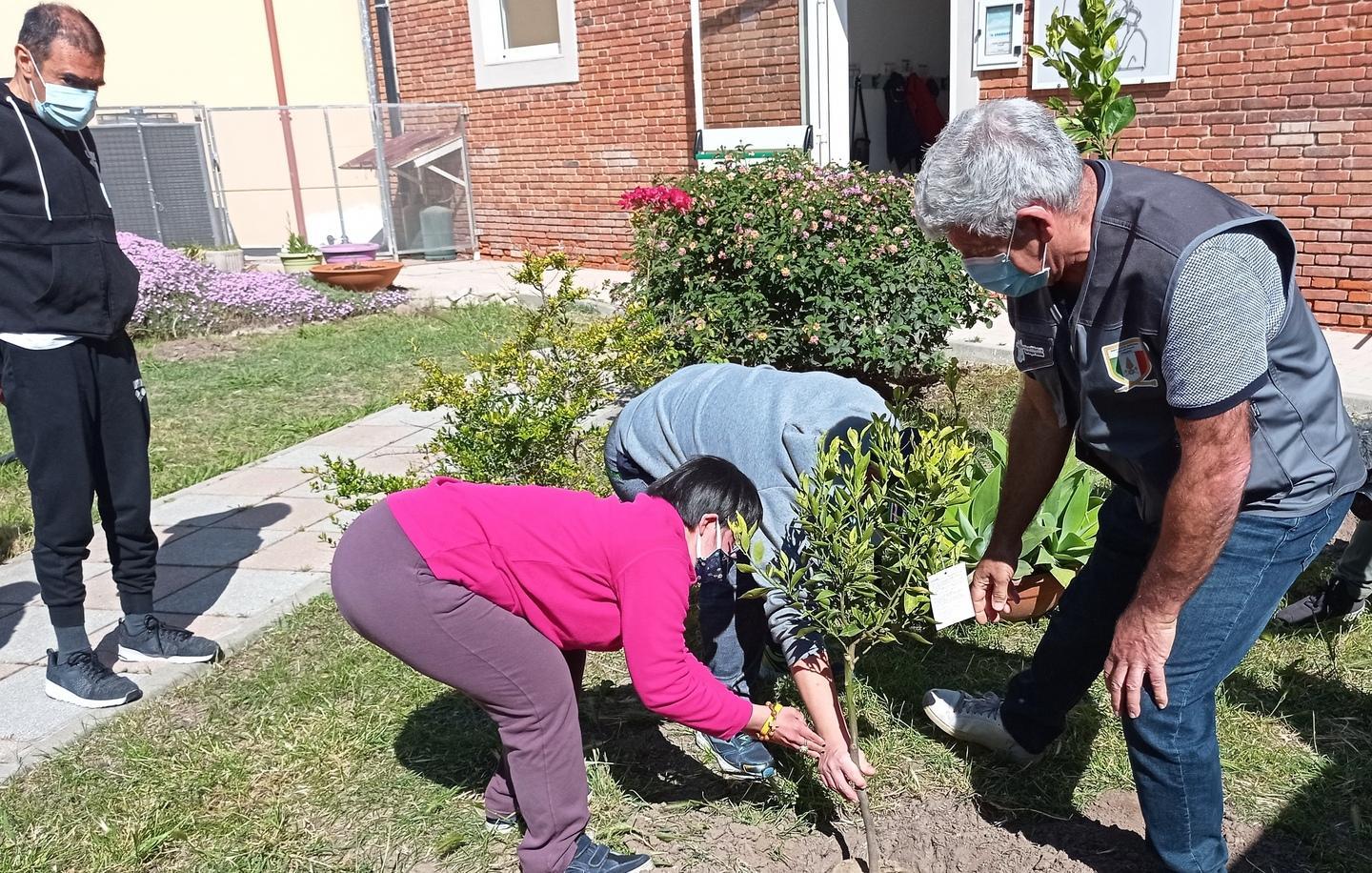 Un regalo verde per la comunità Il Gabbiano 