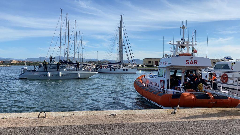 Olbia, canoisti in difficoltà al largo di Capo Ceraso salvati dalla Capitaneria